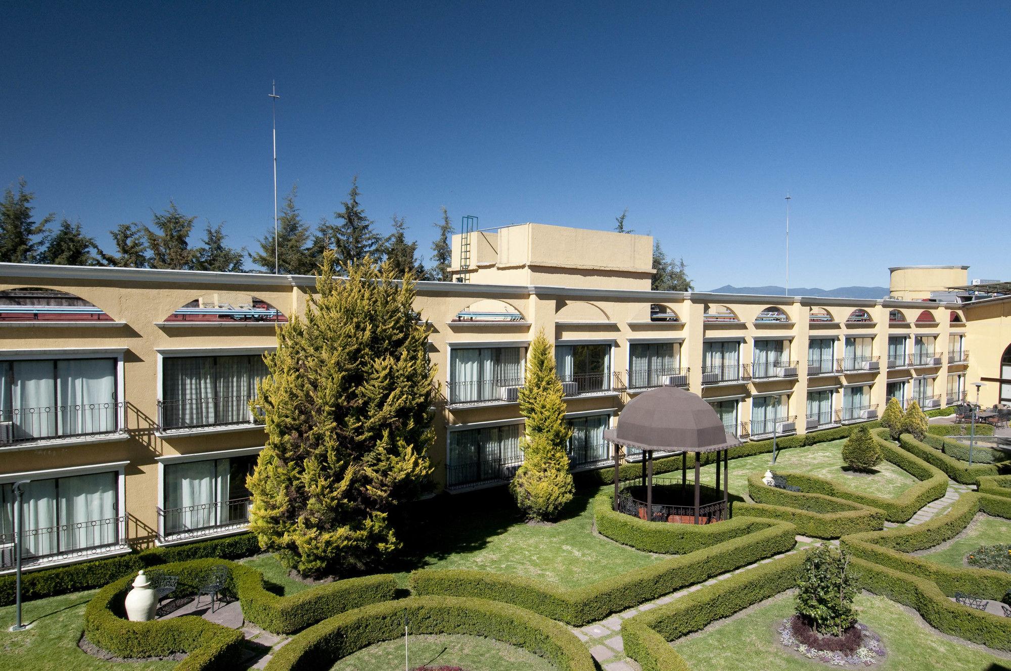 Hotel Courtyard Toluca Airport Exterior foto